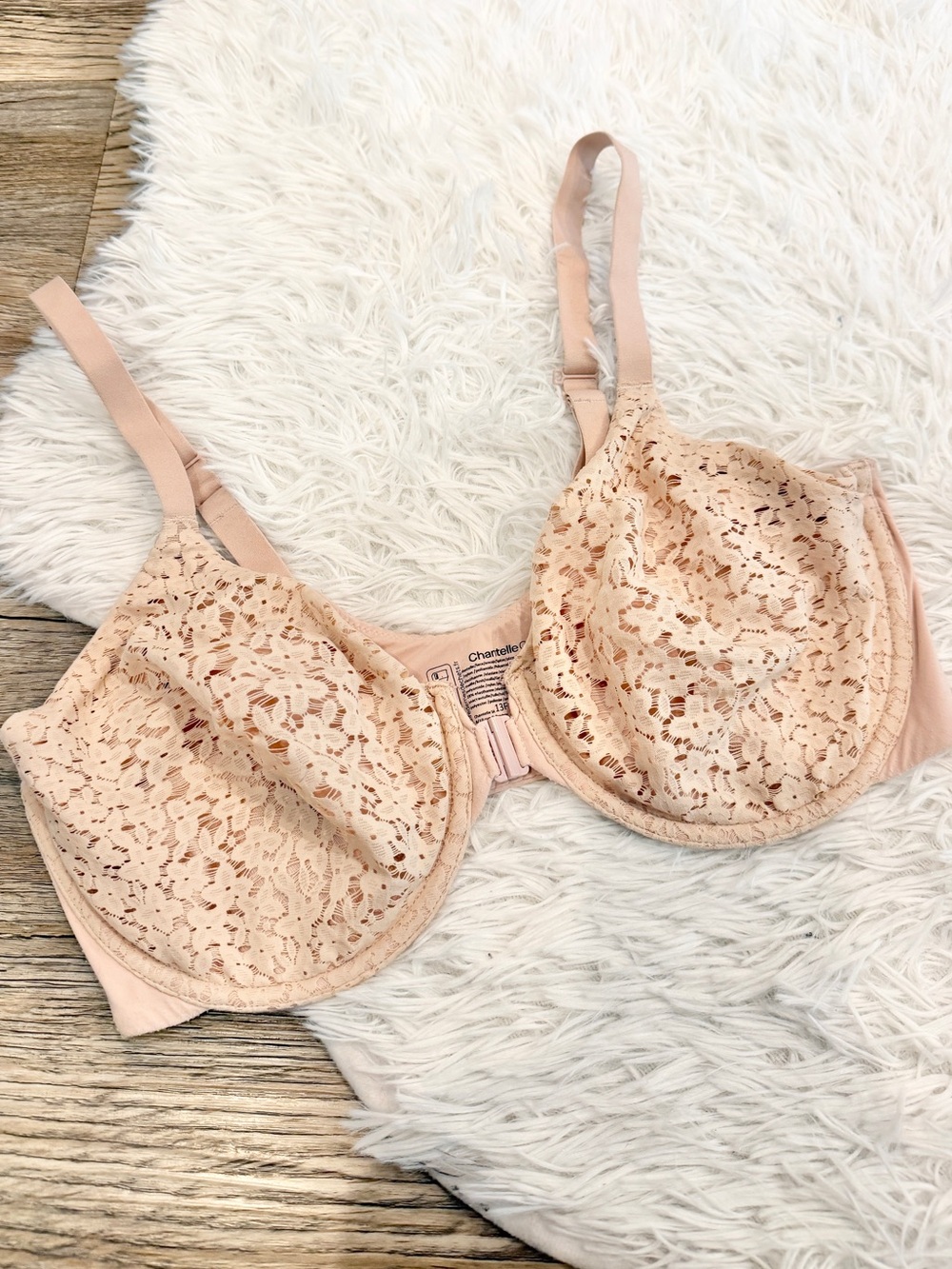 Chantelle Norah Front Closure Bra 36DD Nude